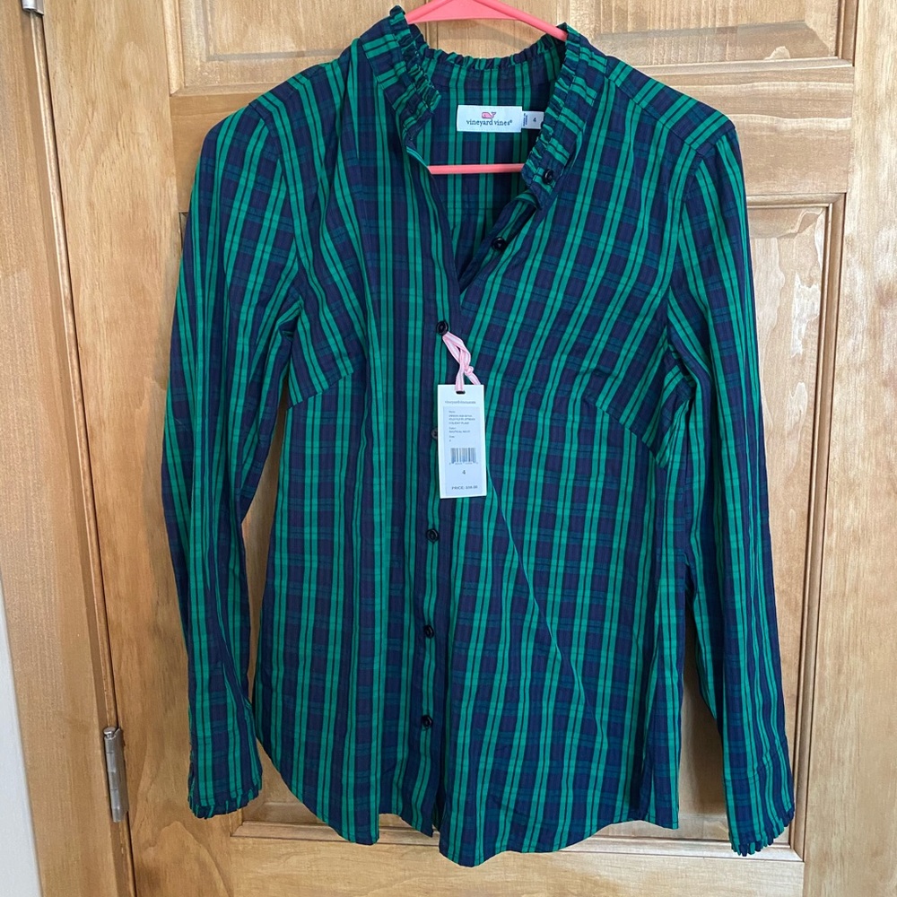 Vineyard Vines green and navy striped top